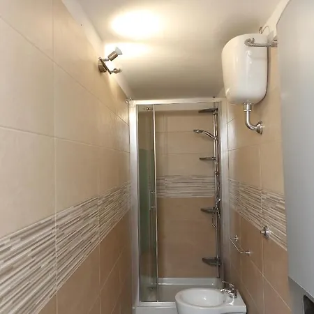 Casa Vacanze Nonna Pina Feriehus Cefalù